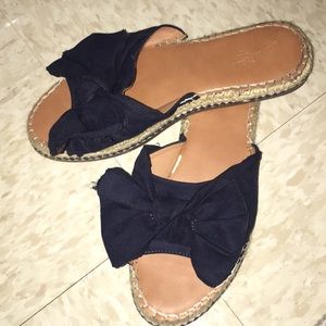 lady’s espadrilles